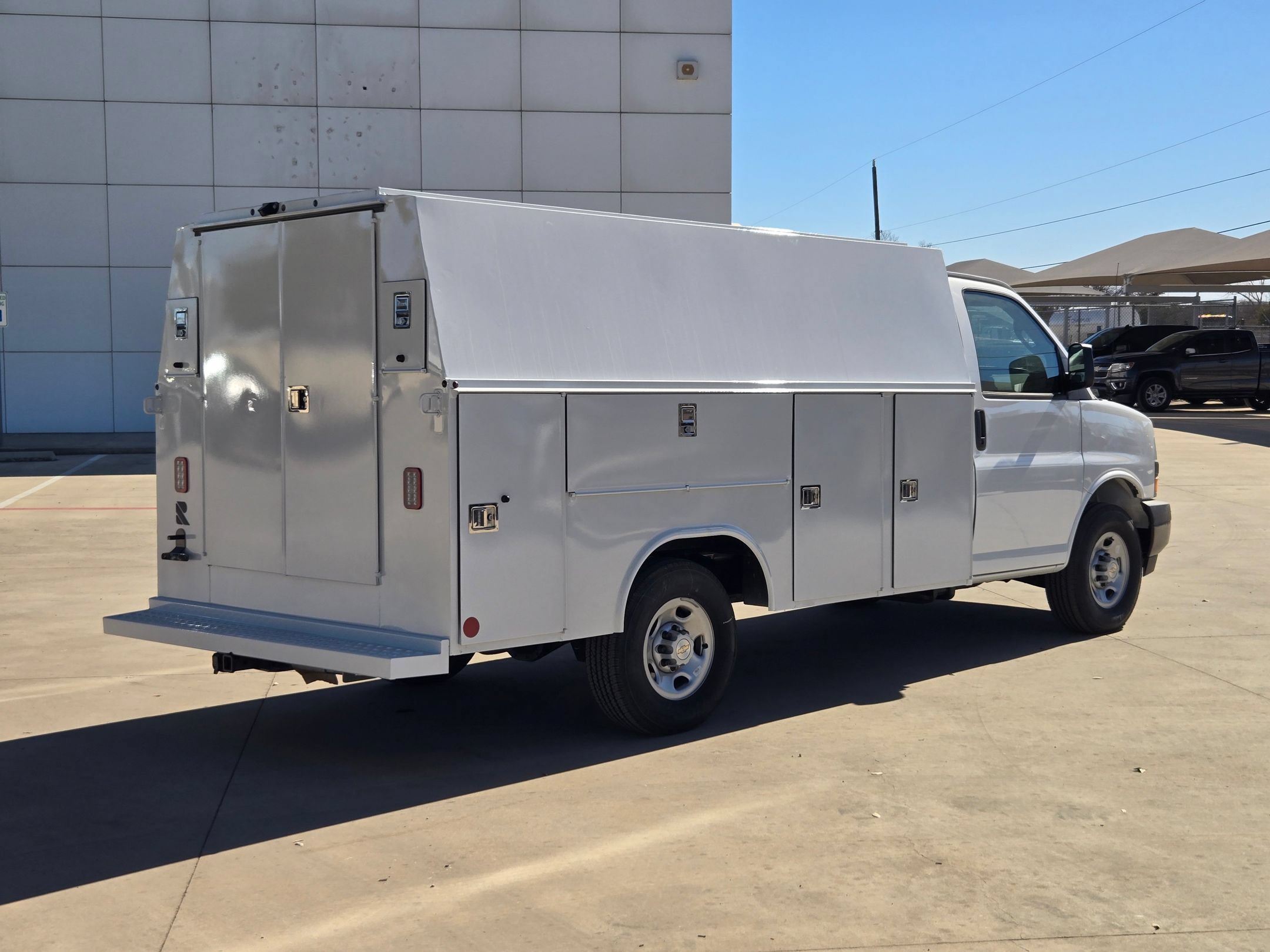 New 2025 Chevrolet Express 3500 w/ Power Convenience Package RWD image 3