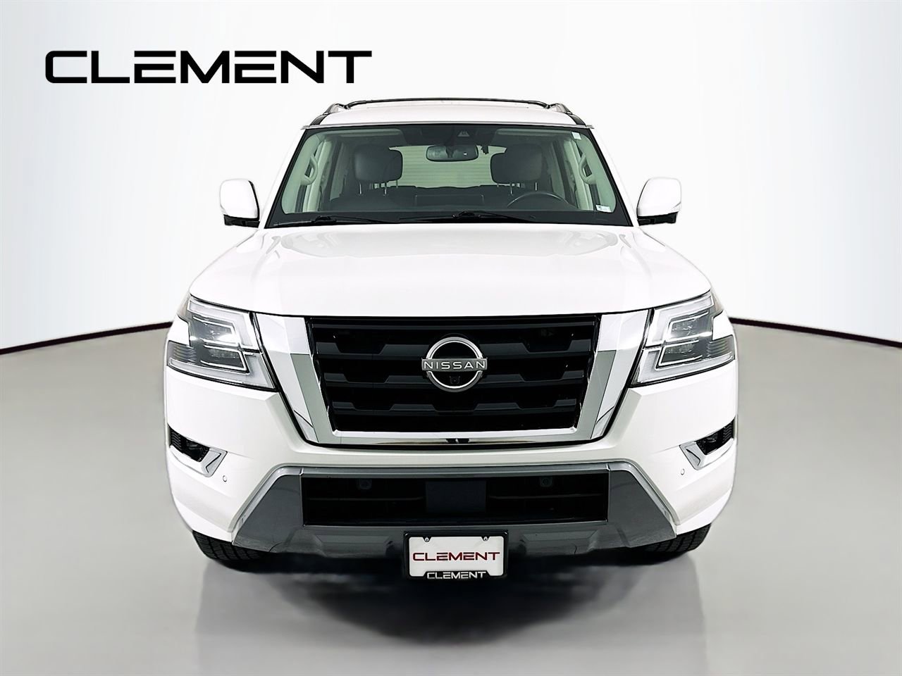 Used 2022 Nissan Armada SL w/ Captain's Chairs Package AWD/4WD image 3