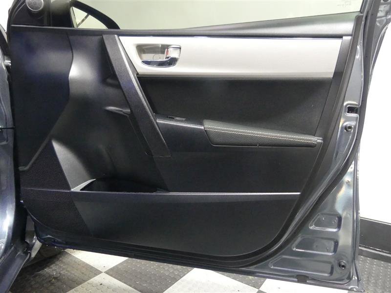 Used 2019 Toyota Corolla LE image 20