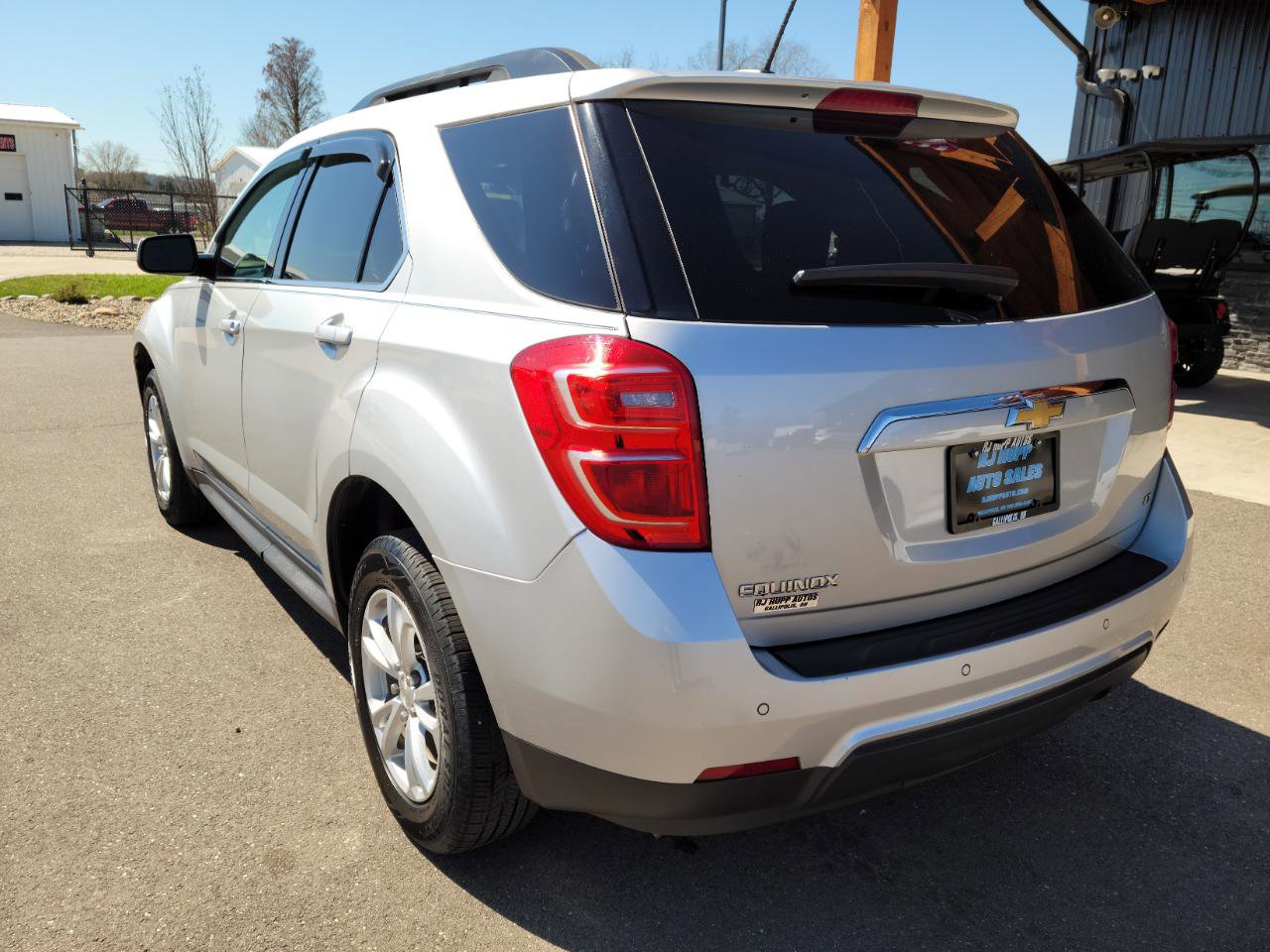 Used 2017 Chevrolet Equinox LT w/ Convenience Package image 6