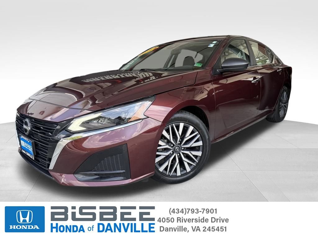 Used 2024 Nissan Altima 2.5 SV