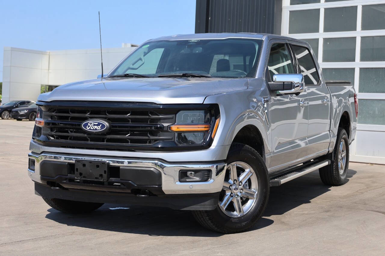 Used 2024 Ford F150 XLT w/ Equipment Group 302A MID image 3