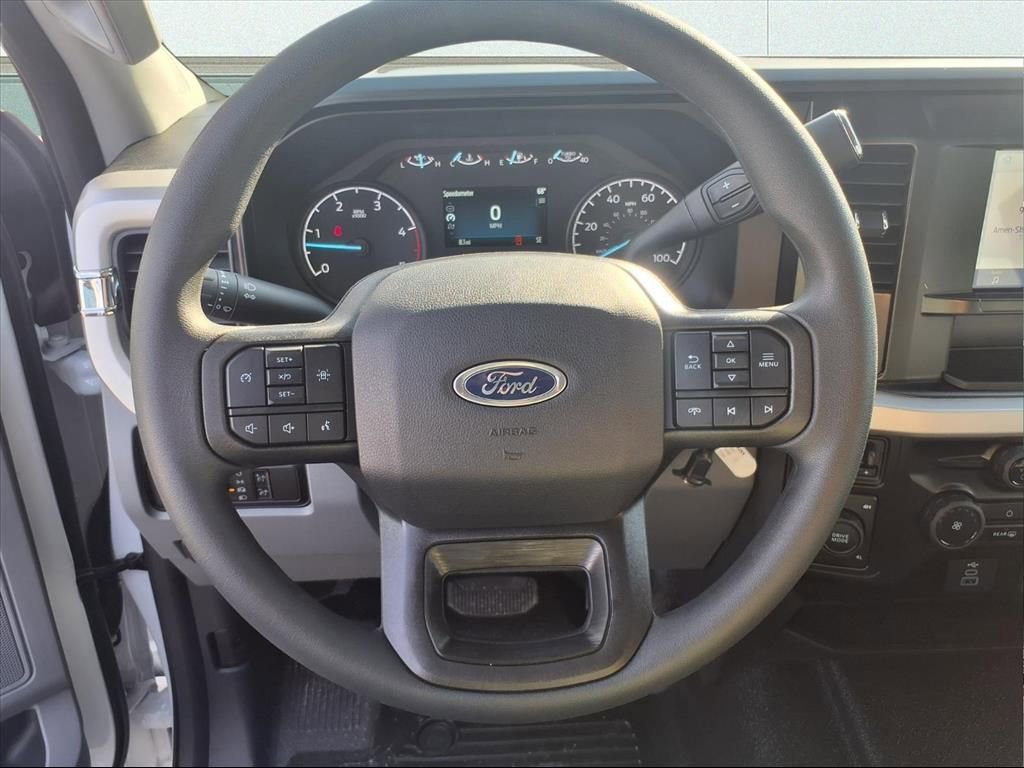 New 2026 Ford F550 4x4 Supercab Super Duty image 15