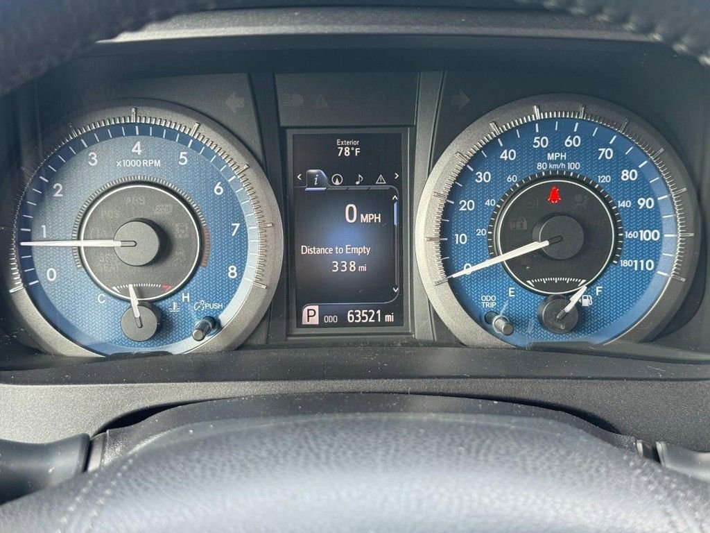 Used 2017 Toyota Sienna XLE Premium w/ Protection Package FWD image 21