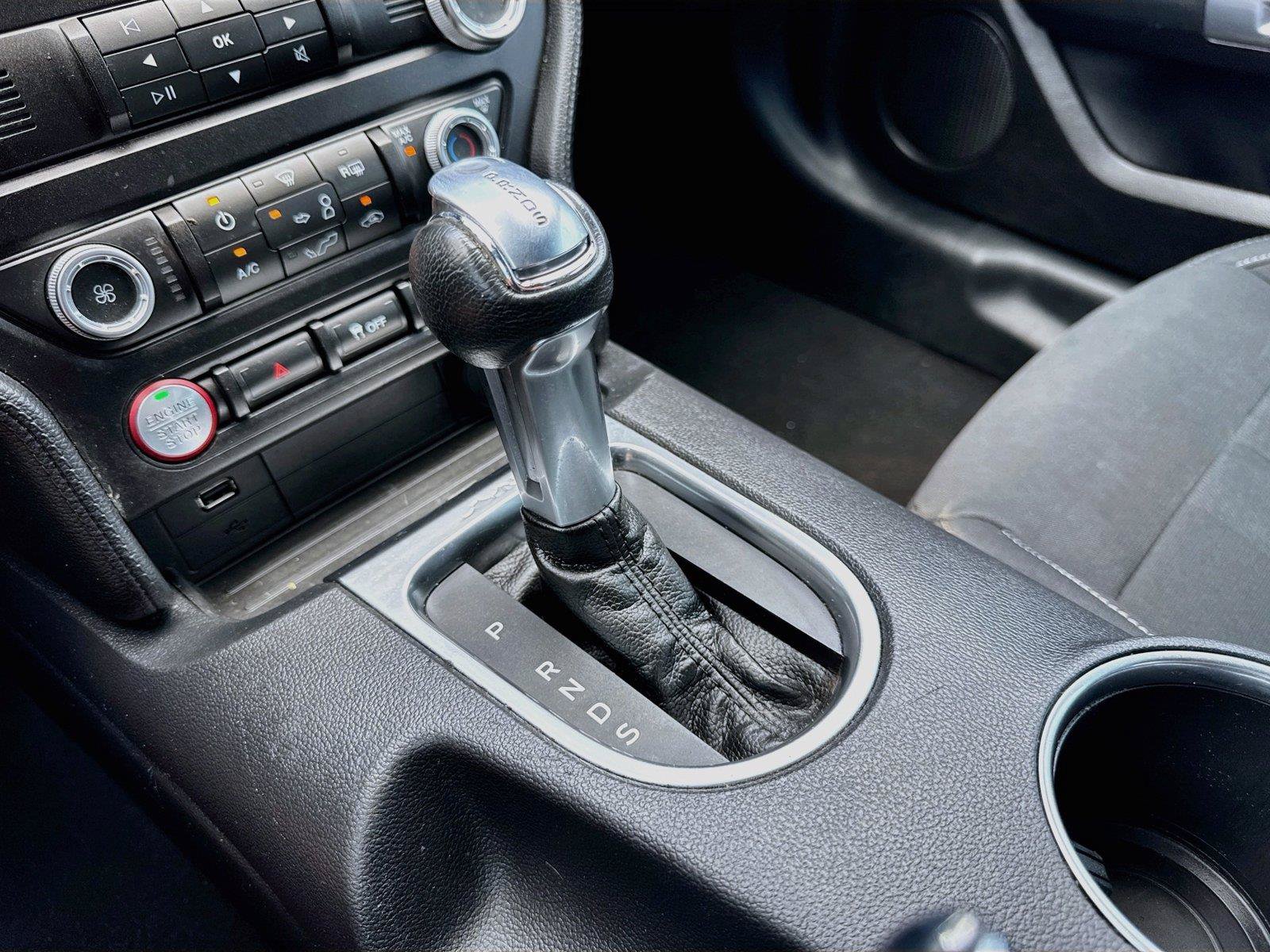Used 2021 Ford Mustang Coupe RWD image 20