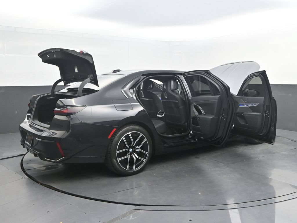 Certified 2023 BMW 740i w/ Parking Assistance Package RWD image 50