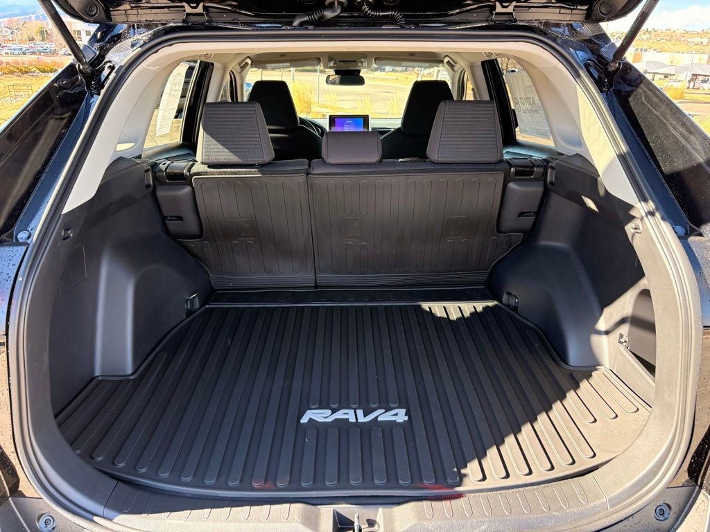 Used 2025 Toyota RAV4 LE image 26