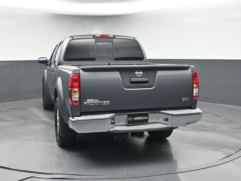 Used 2018 Nissan Frontier SV image 4