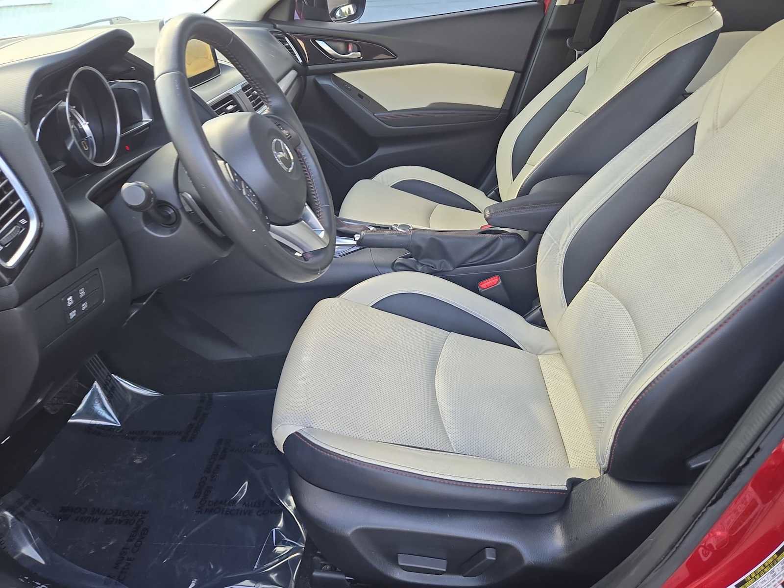 Used 2014 MAZDA MAZDA3 s Grand Touring image 17