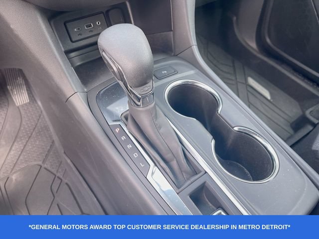 Used 2024 Chevrolet Equinox LT w/ LPO, Floor Liner Package FWD image 16