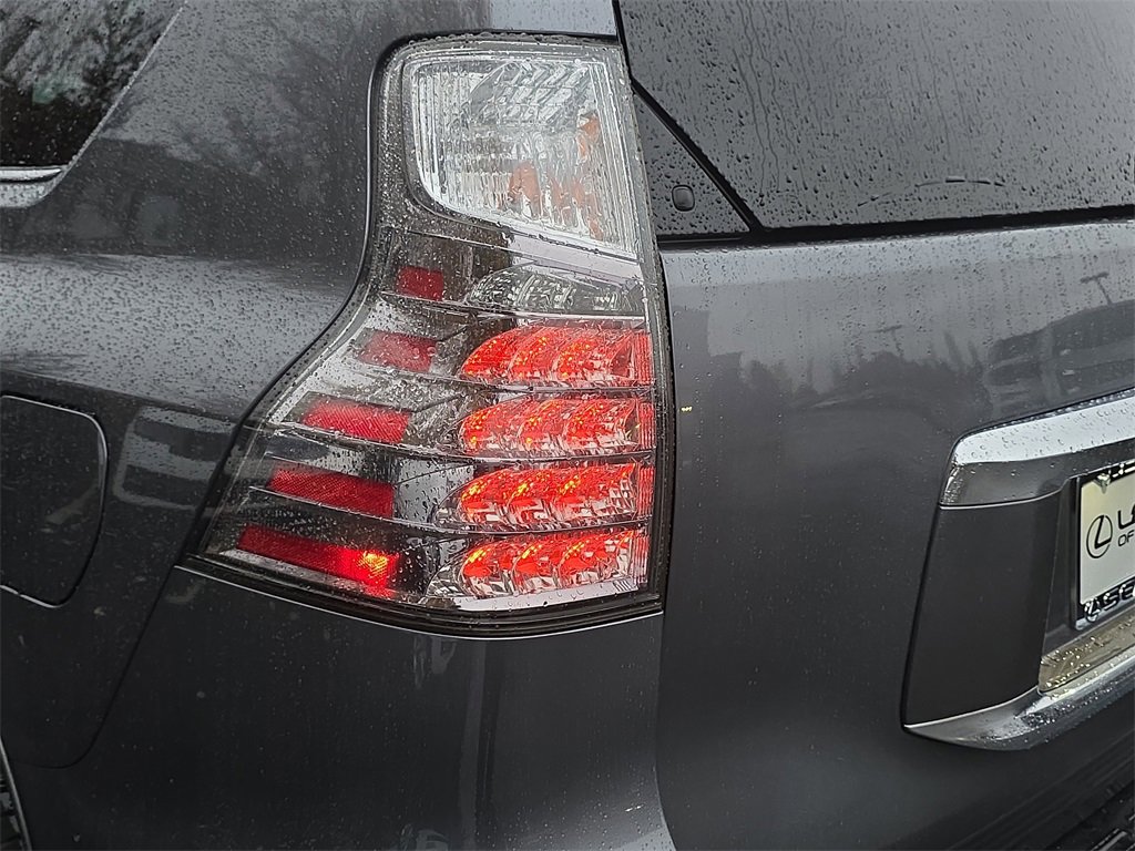 Used 2015 Lexus GX 460 460 image 40