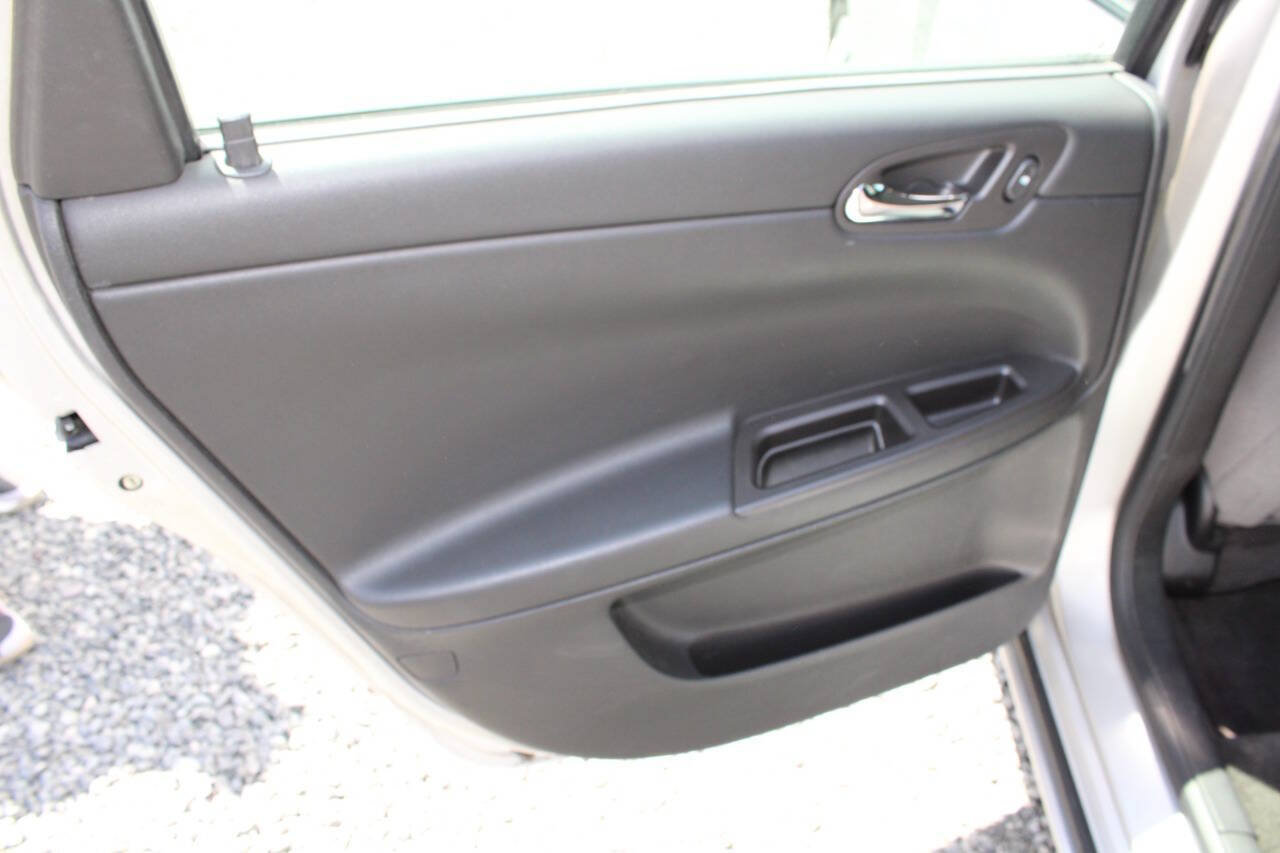 Used 2008 Chevrolet Impala LS FWD image 20
