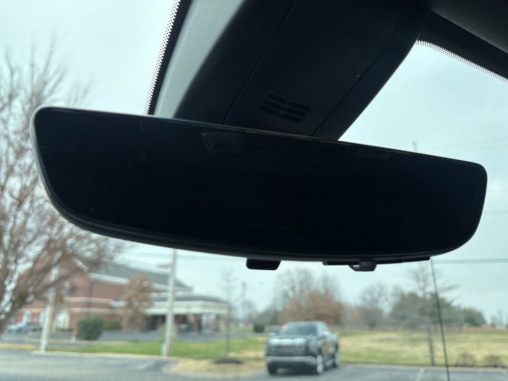 Certified 2021 GMC Sierra 1500 AT4 w/ AT4 Premium Package image 41