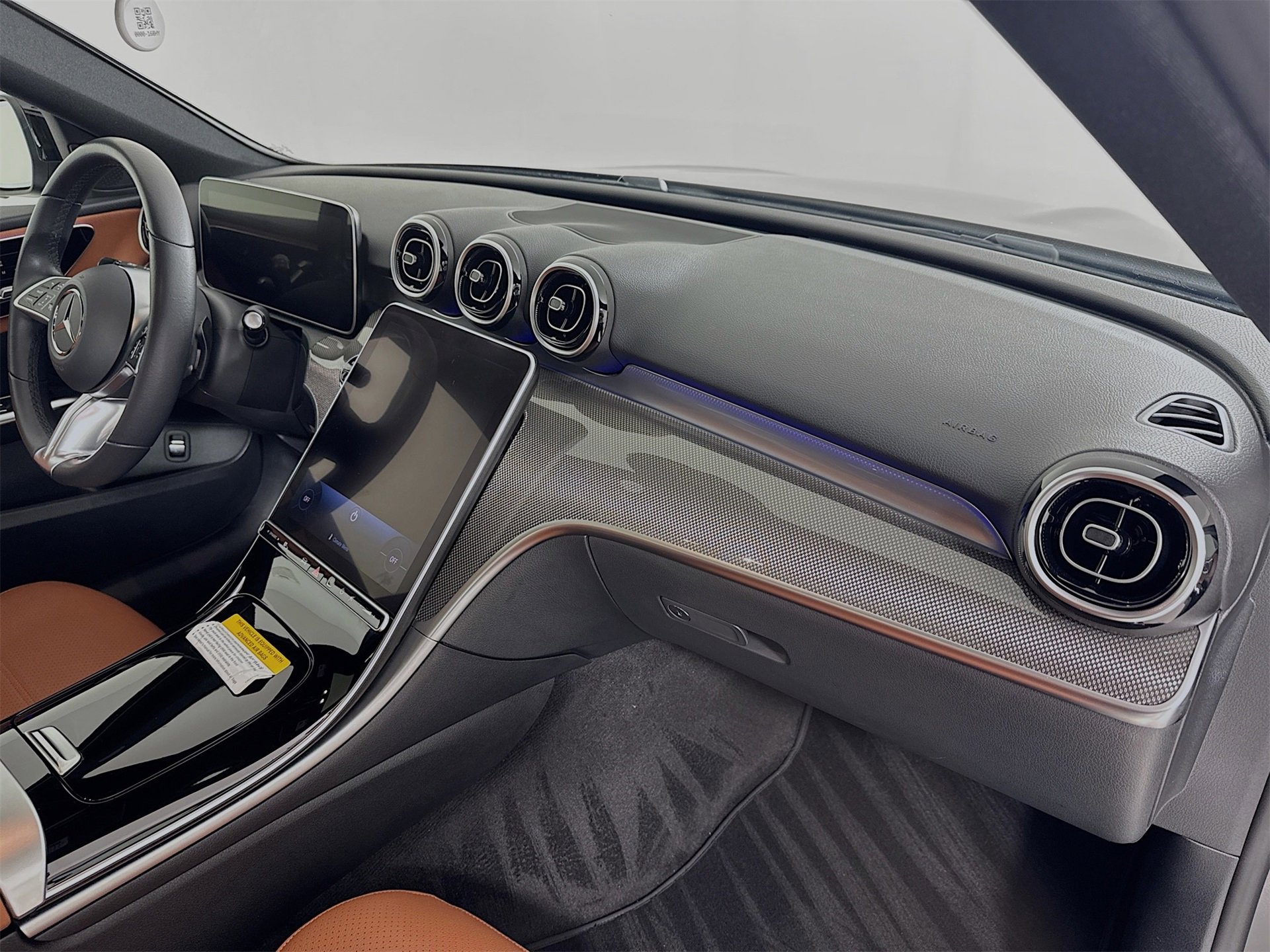 Certified 2025 Mercedes-Benz C 300 Sedan image 32