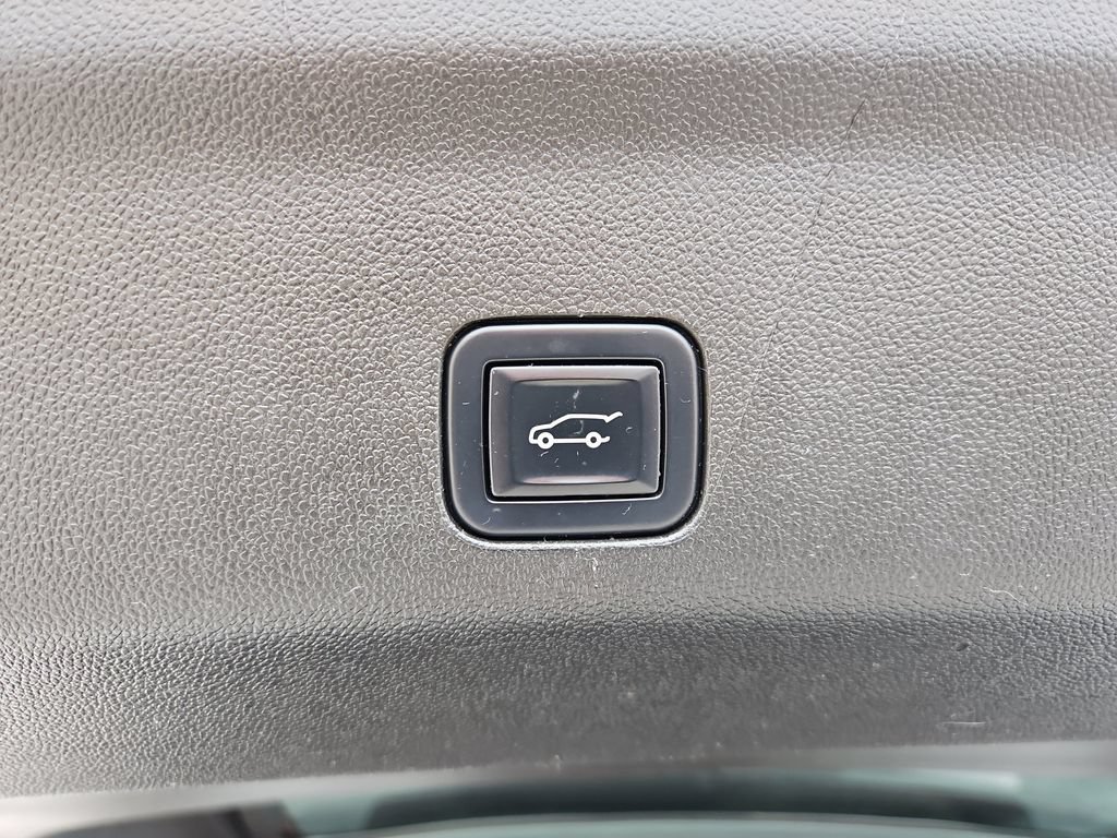 Certified 2022 Chevrolet Tahoe LT AWD/4WD image 25
