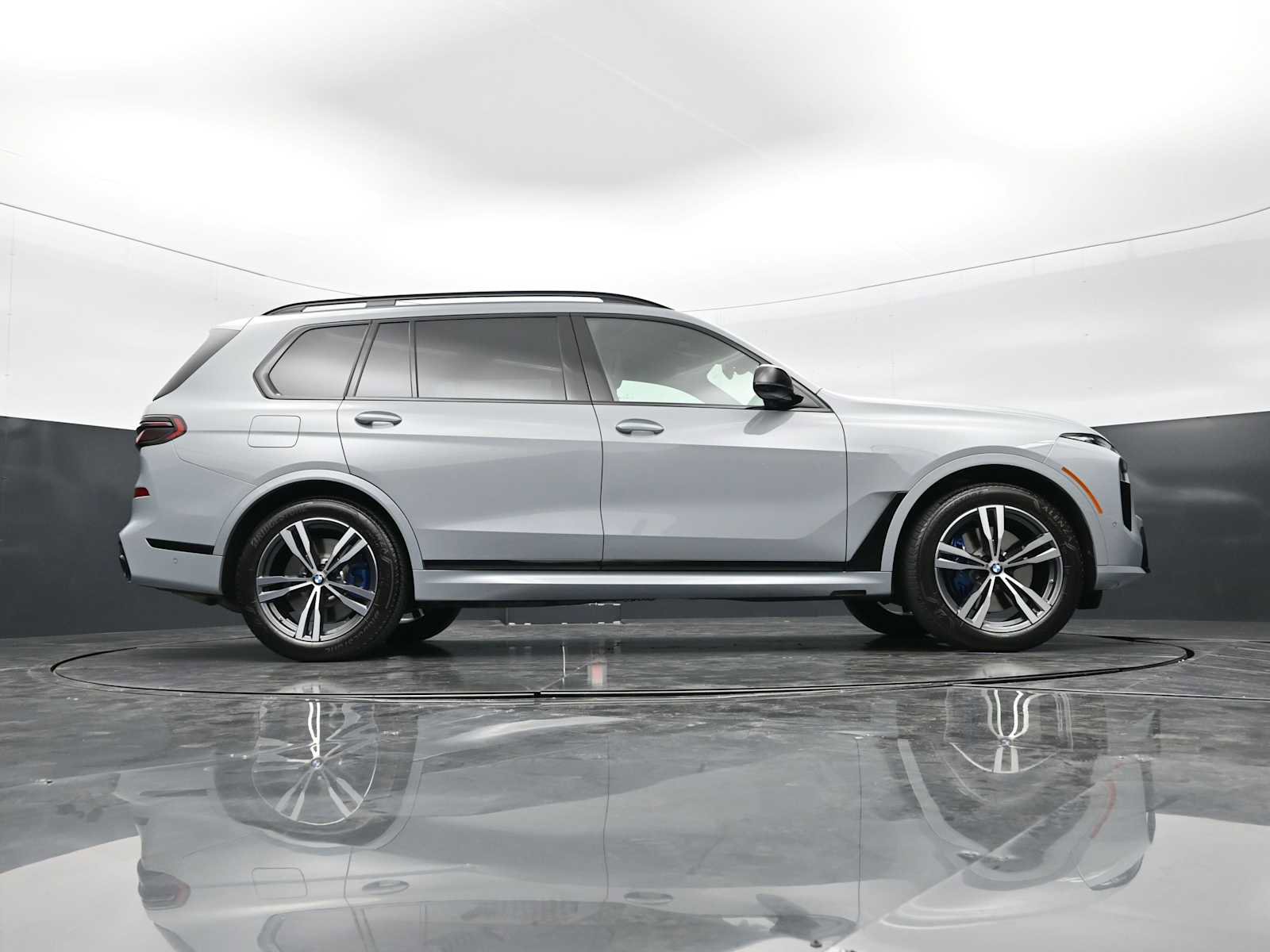 Used 2026 BMW X7 M60i AWD/4WD image 27