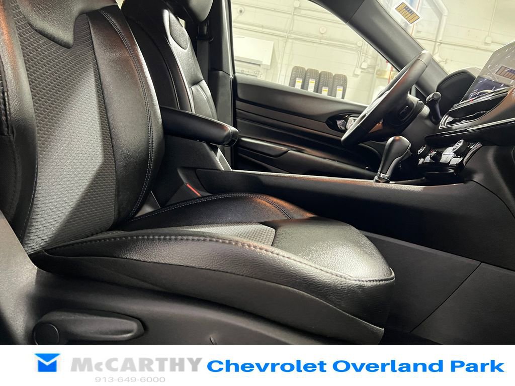 Used 2025 Jeep Compass Latitude w/ Altitude Special Edition image 28