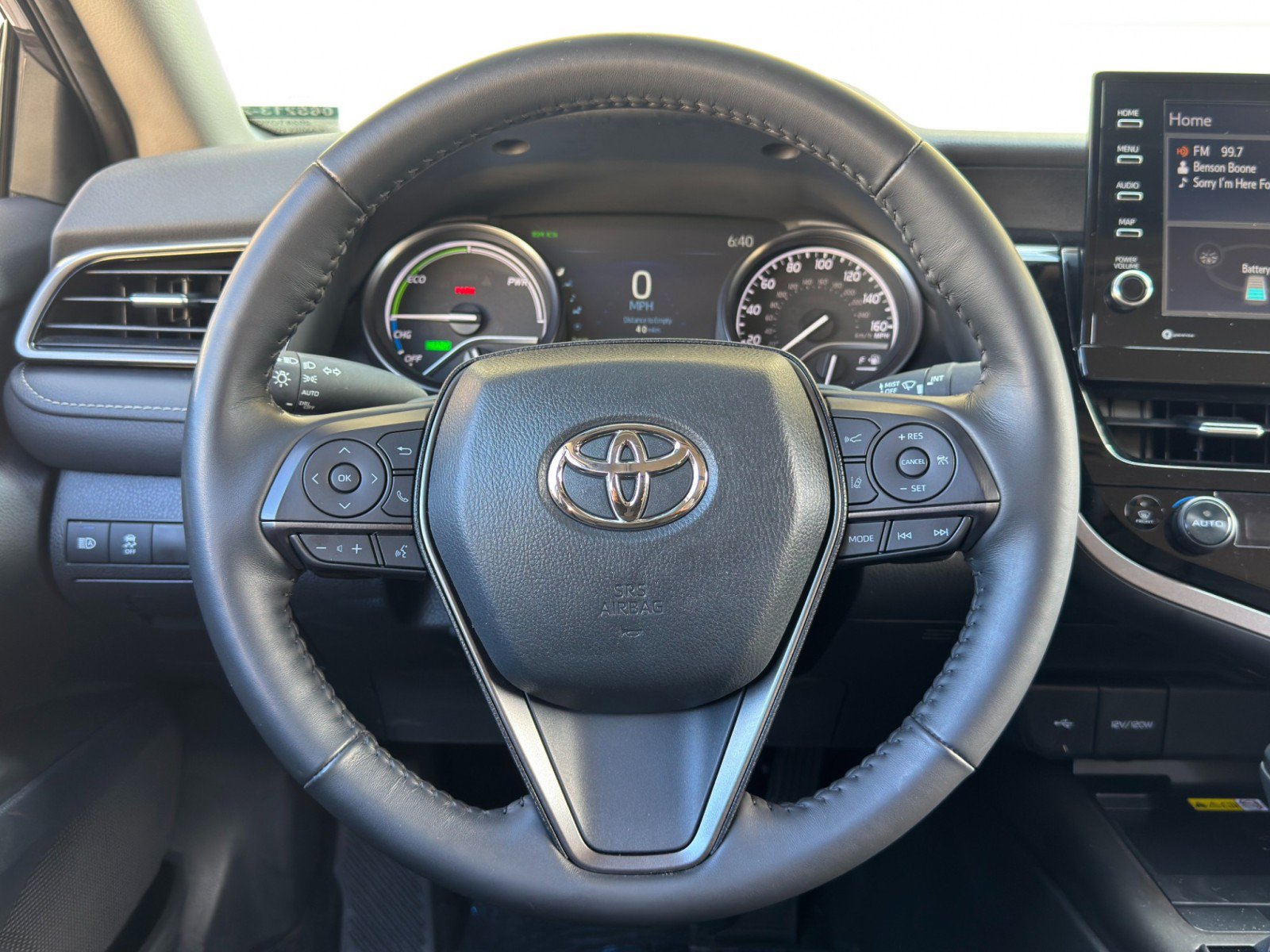 Used 2024 Toyota Camry XSE w/ Cold Weather Package FWD image 19