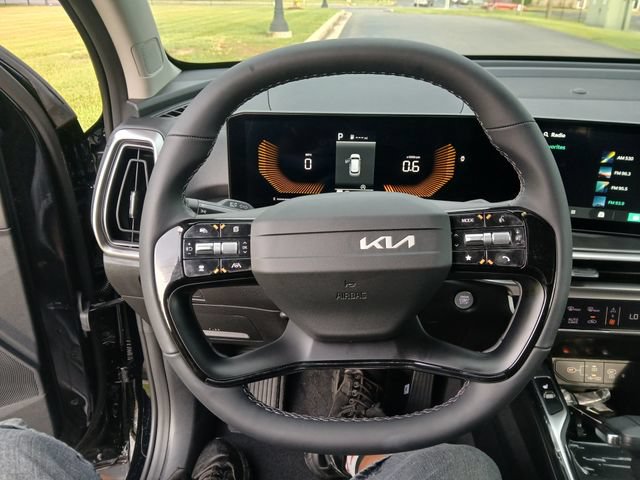 New 2026 Kia Sorento S w/ S Panoramic Sunroof Package FWD image 33