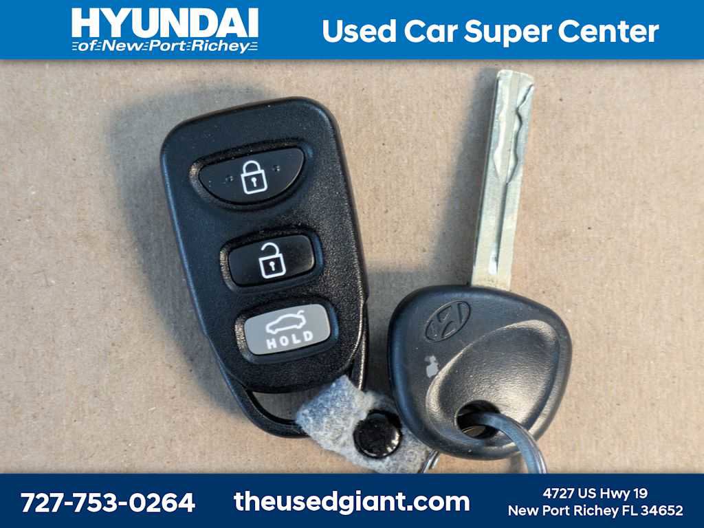 Used 2012 Hyundai Sonata GLS image 30