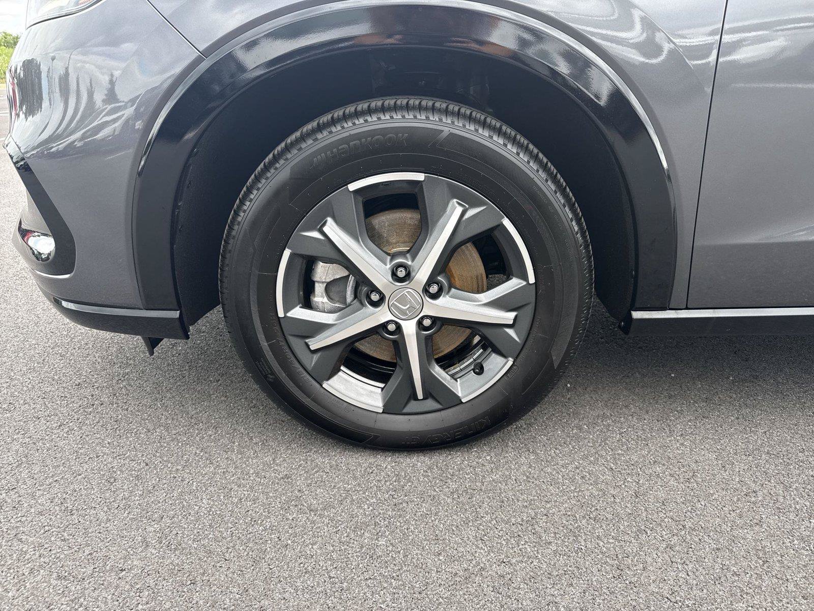 Certified 2025 Honda HR-V EX-L image 10