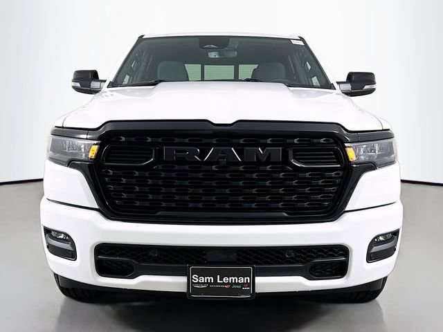 New 2026 RAM 1500 4x4 Crew Cab image 2