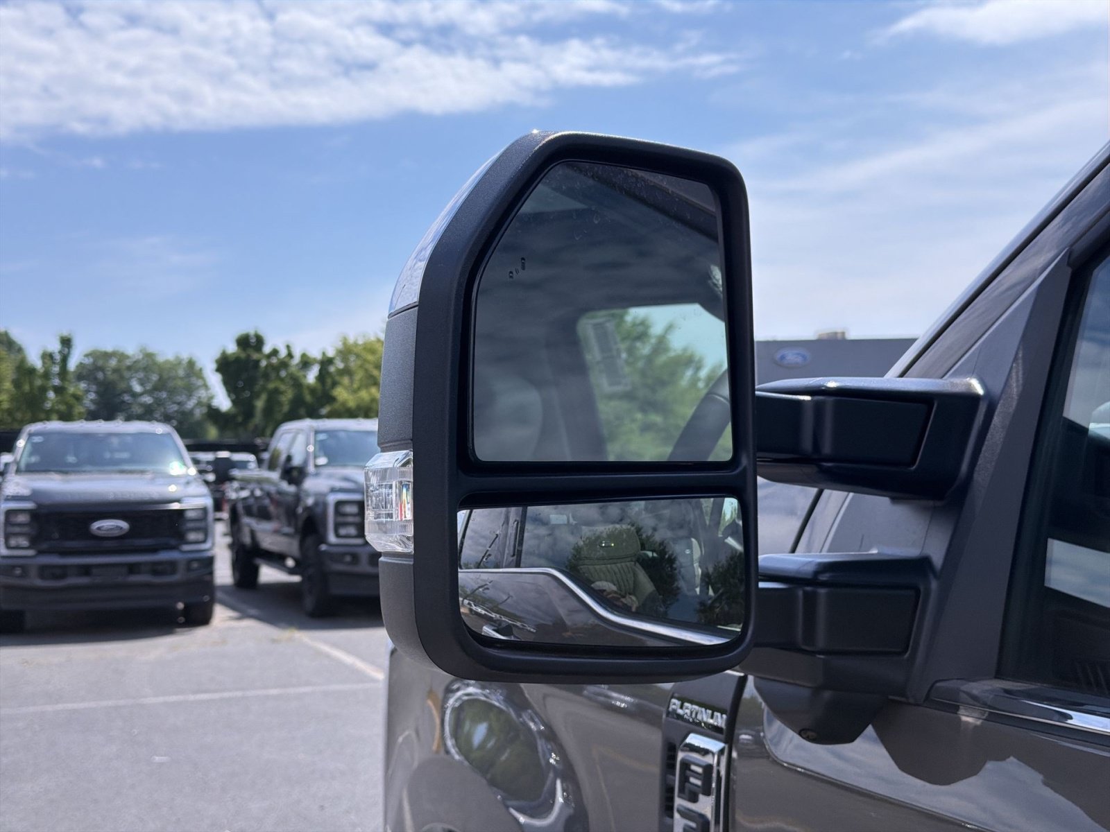 New 2026 Ford F350 Platinum w/ Platinum Plus Package AWD/4WD image 15