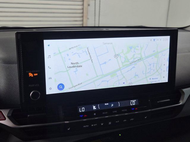 Used 2026 Toyota Sienna XLE image 29