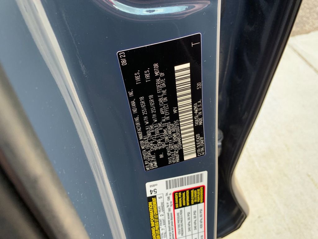 Used 2024 Toyota Grand Highlander XLE image 36