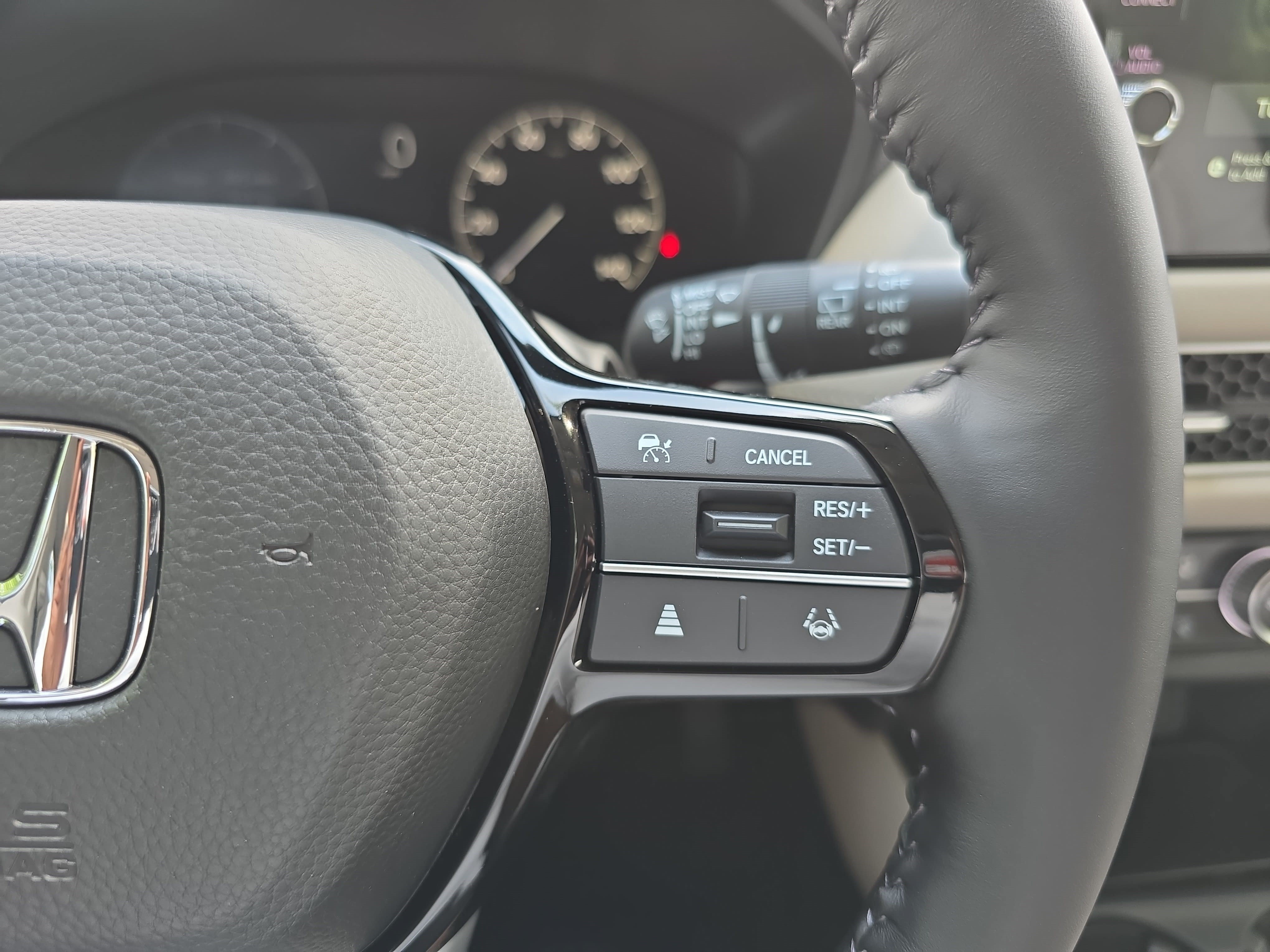 New 2027 Honda HR-V EX-L image 18