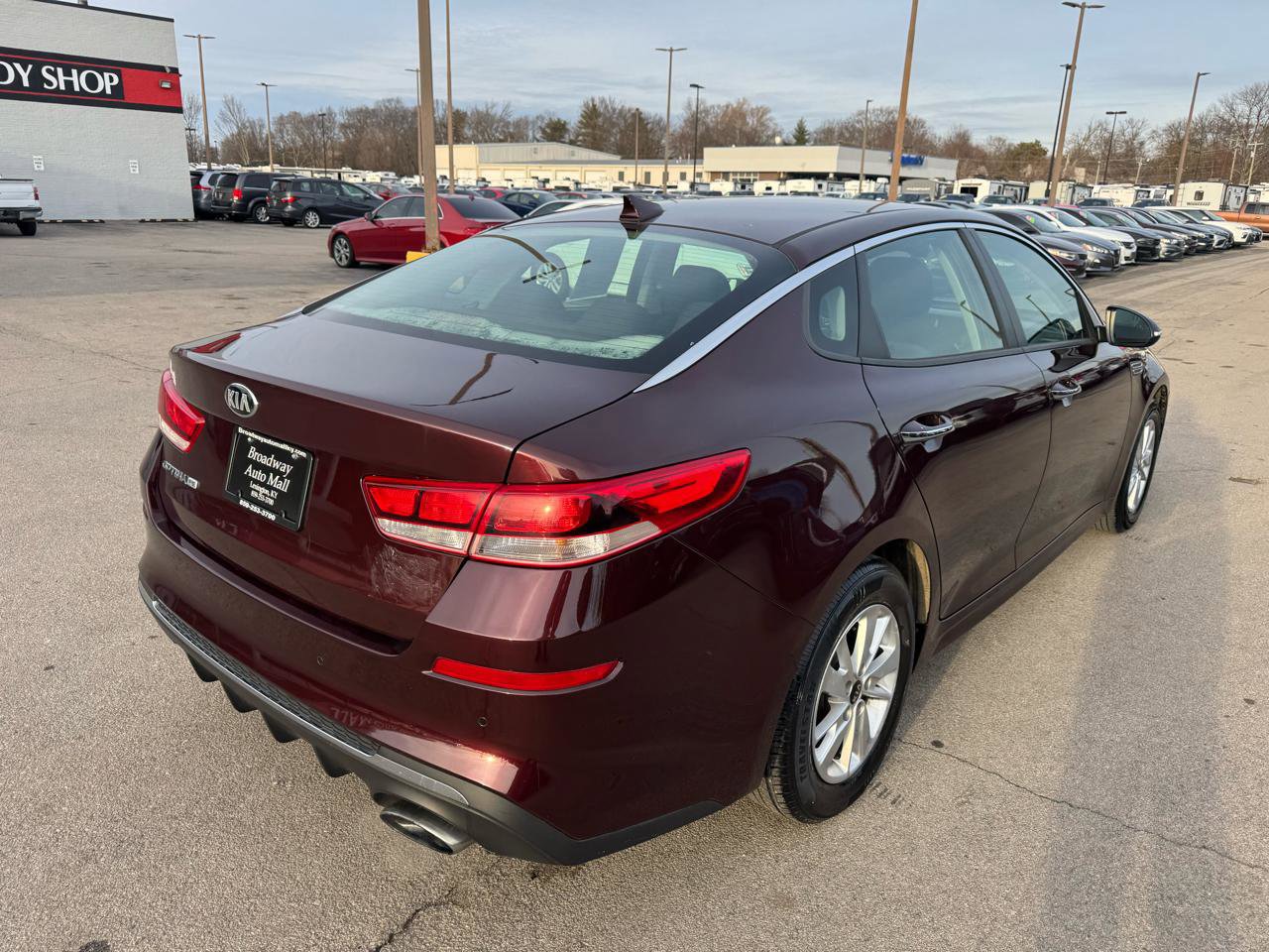 Used 2019 Kia Optima LX FWD image 3