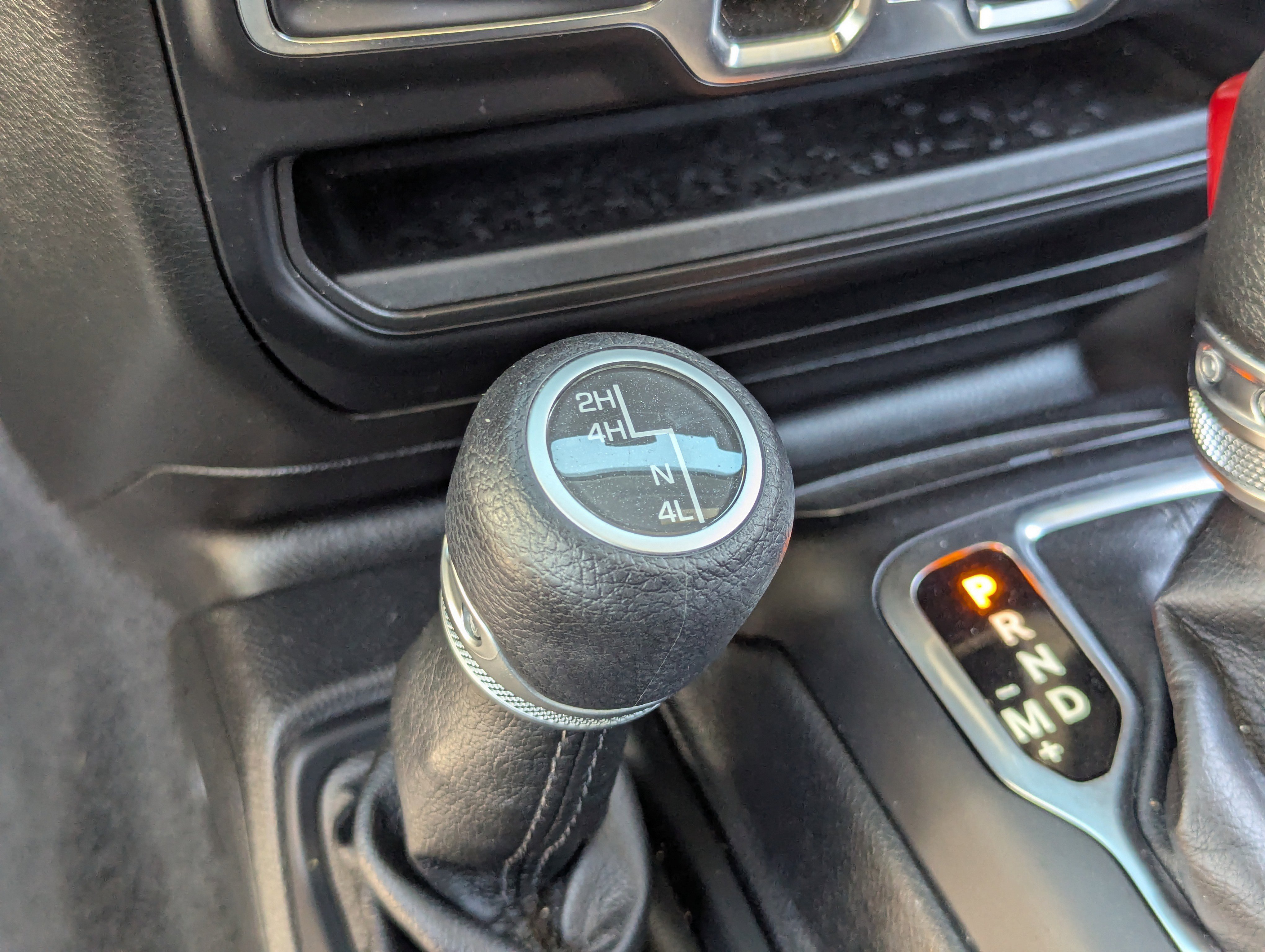 Used 2022 Jeep Gladiator Sport image 29