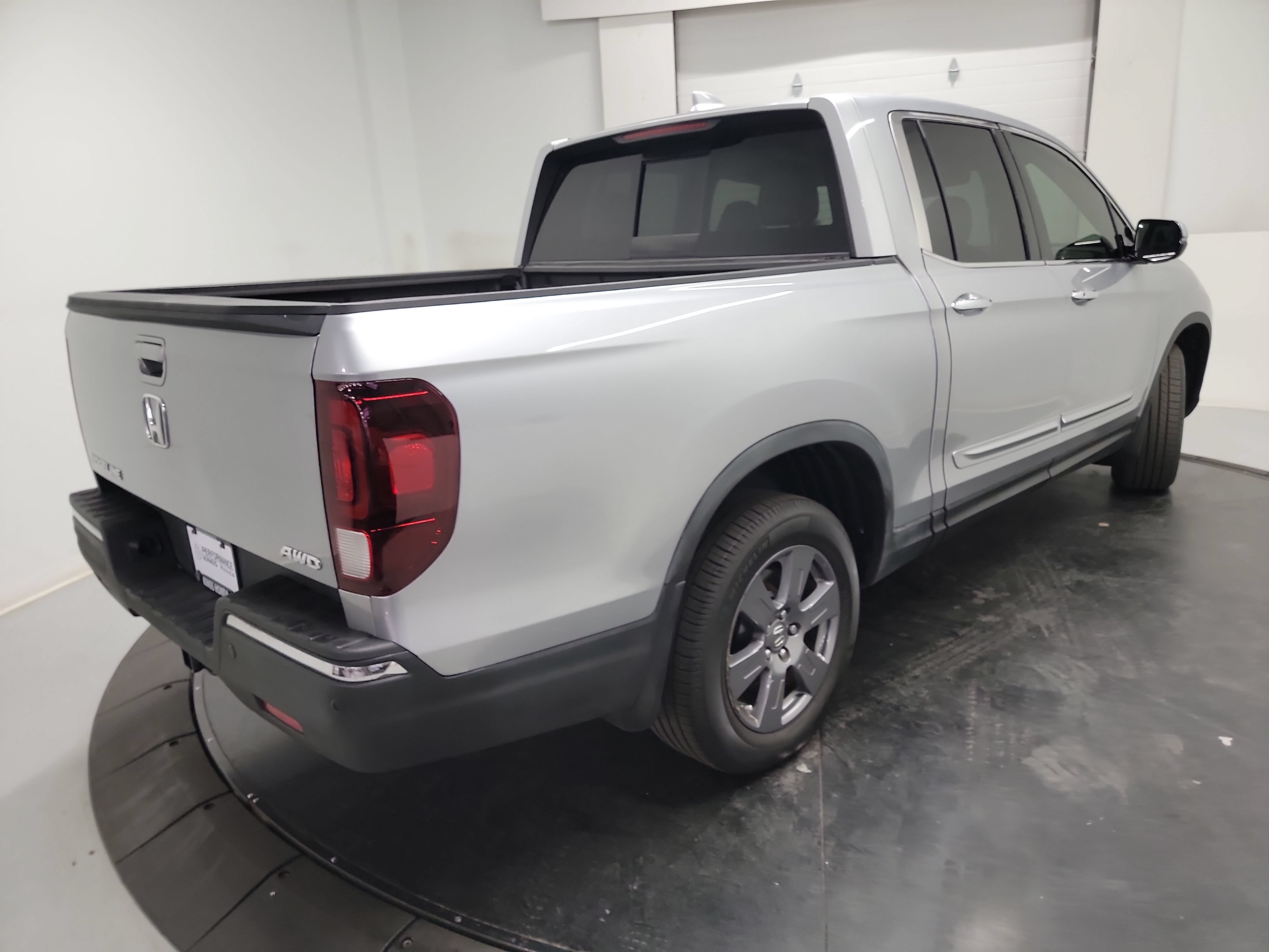 Used 2020 Honda Ridgeline RTL-E image 9