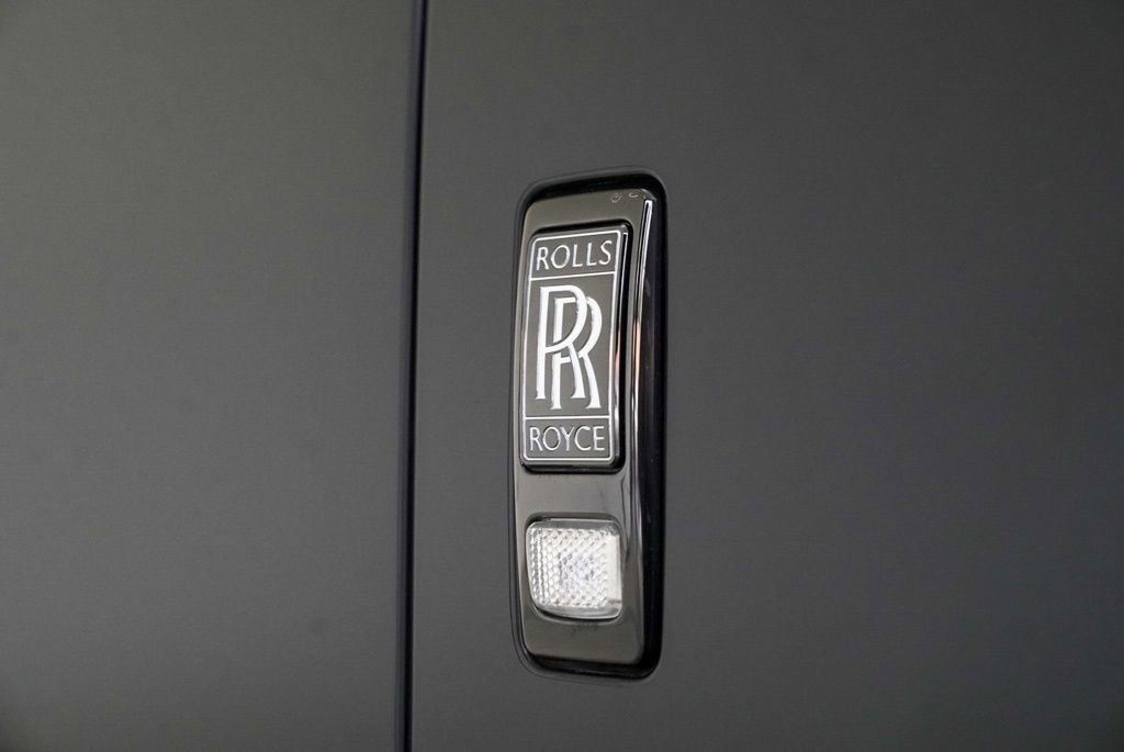 Certified 2024 Rolls-Royce Cullinan Black Badge w/ Driver's Package image 30