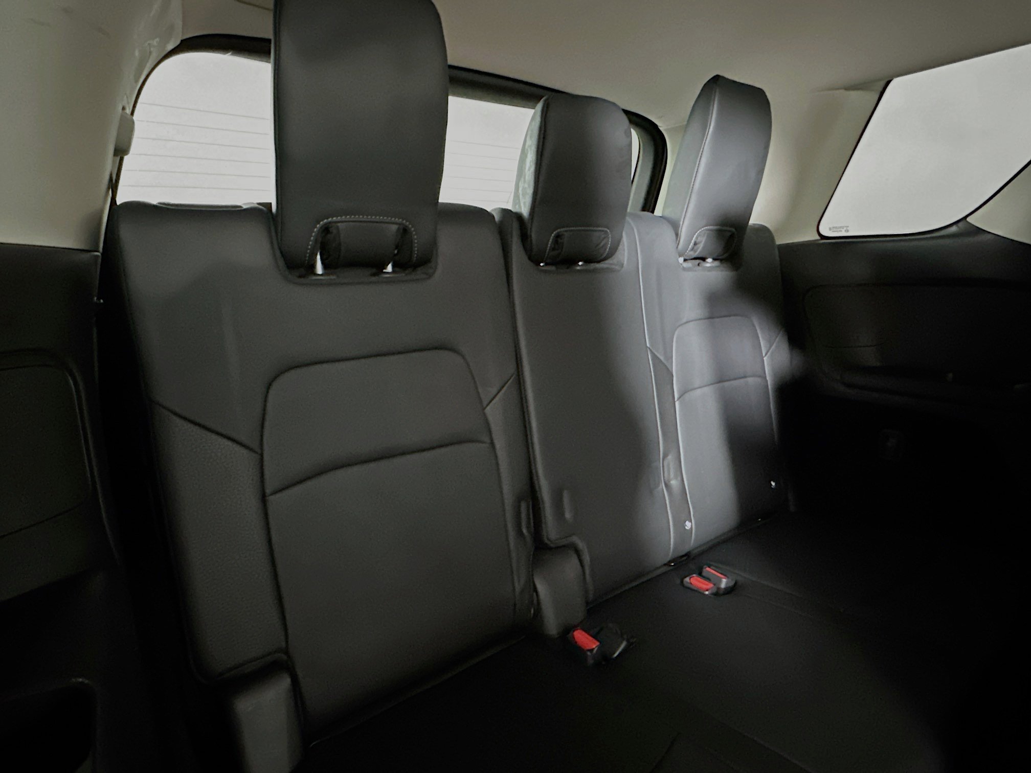 Used 2023 Nissan Pathfinder SL image 27