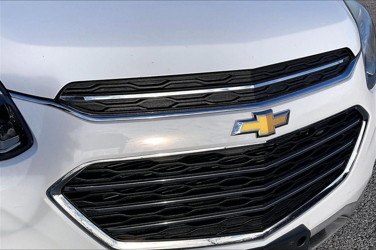 Used 2017 Chevrolet Equinox Premier w/ Enhanced Convenience Package image 29