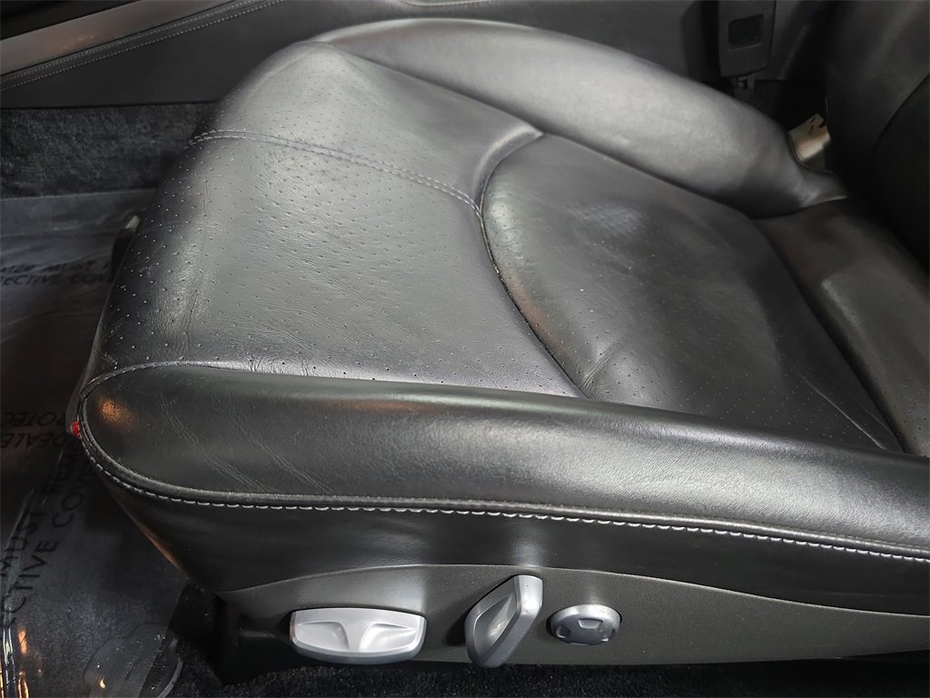 Used 2011 Porsche 911 Turbo S image 23