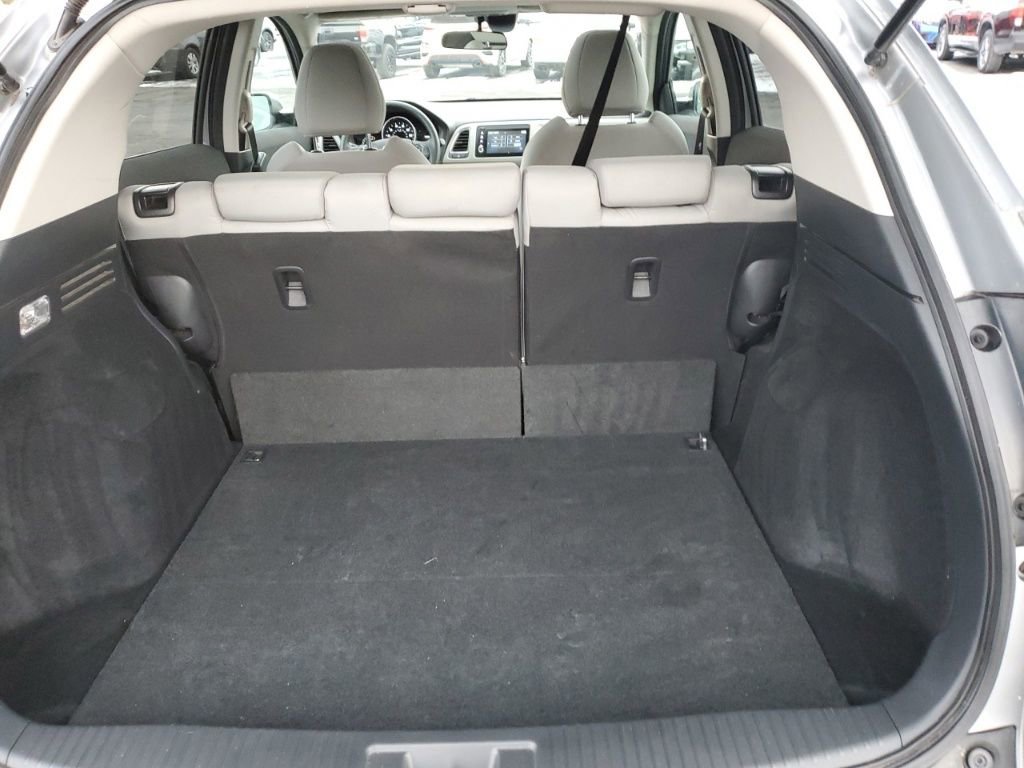Used 2021 Honda HR-V EX image 26
