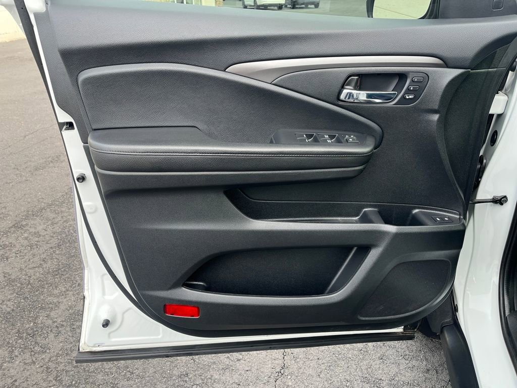 Used 2019 Honda Passport EX-L image 11