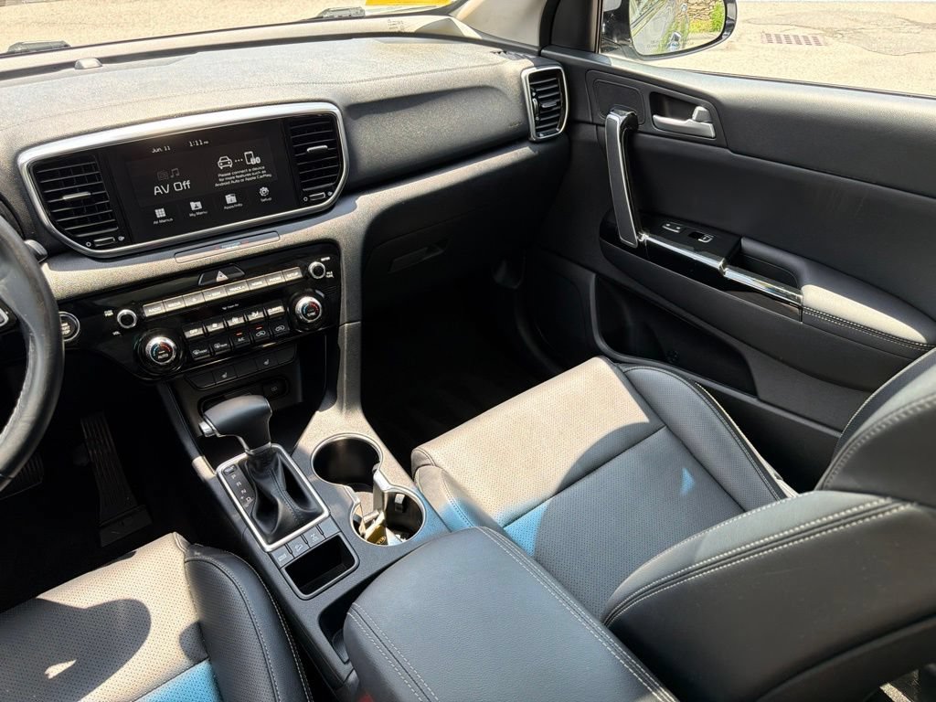 Certified 2022 Kia Sportage EX AWD/4WD image 25