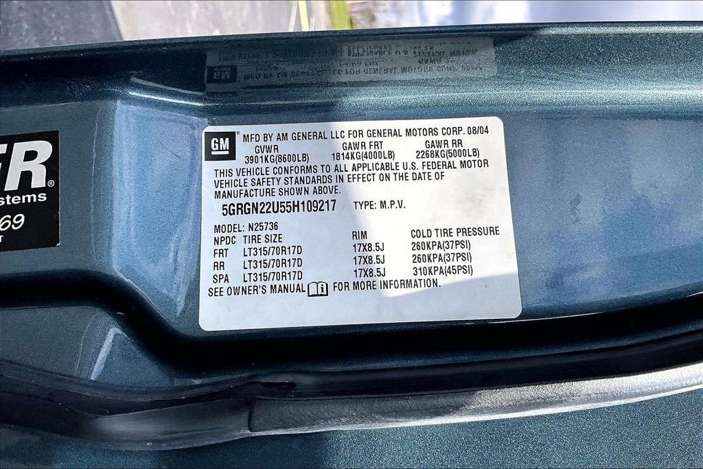 Used 2005 HUMMER H2 SUT w/ Preferred Equipment Group image 33