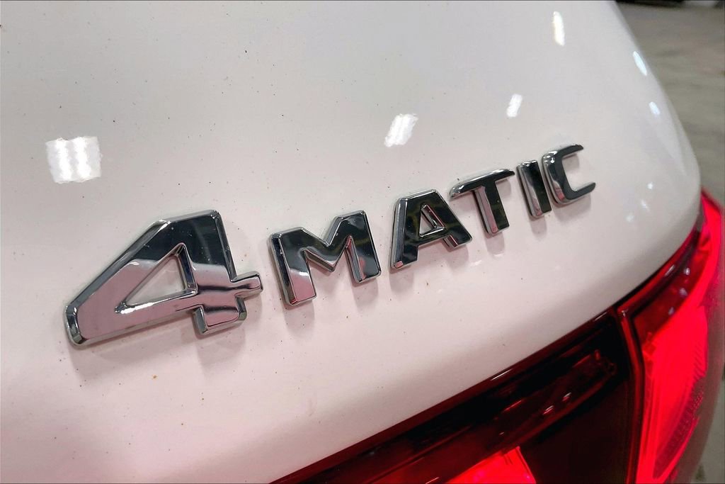 Used 2023 Mercedes-Benz GLB 250 4MATIC image 24