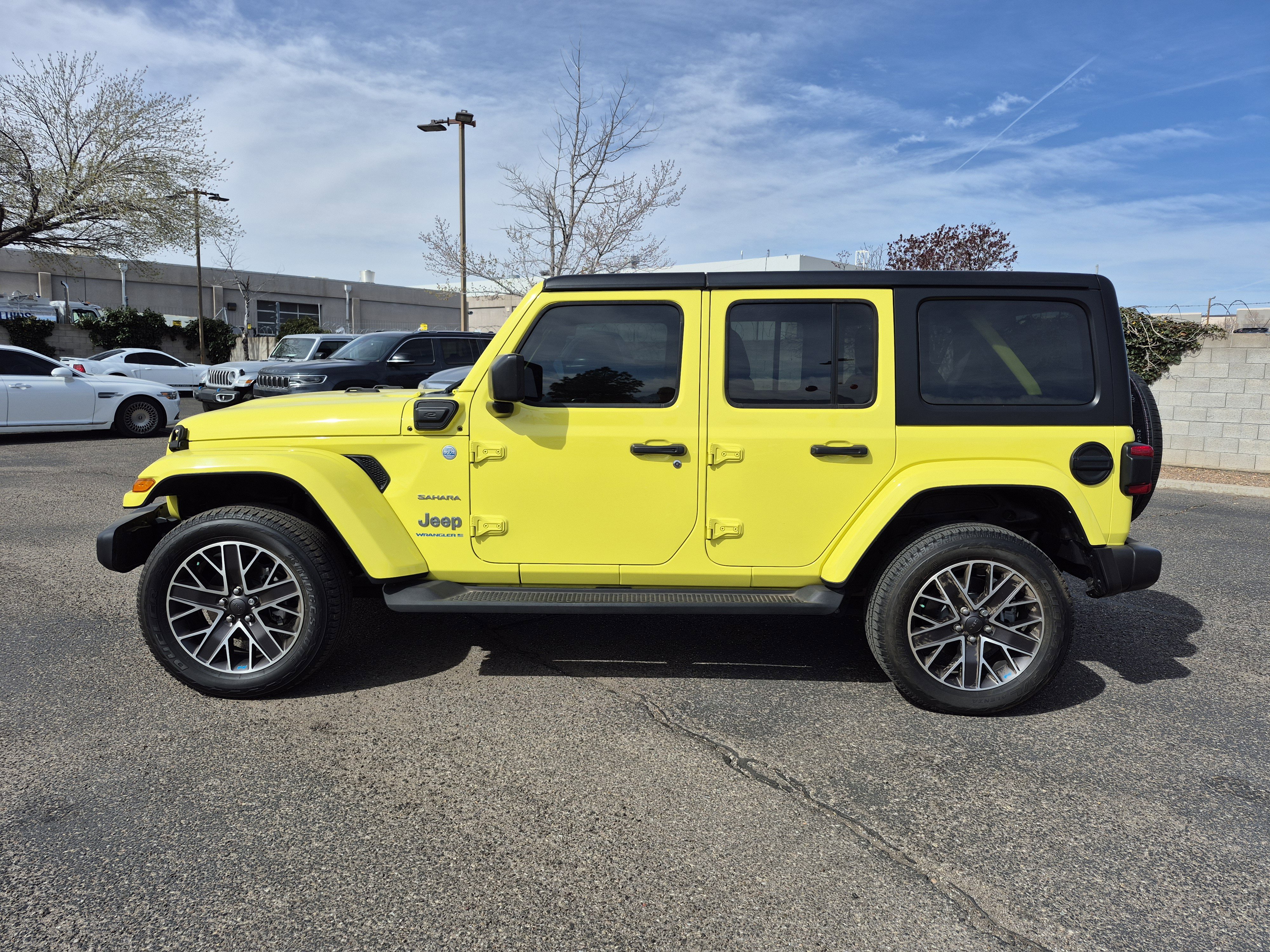 Used 2023 Jeep Wrangler Sahara 4xe image 4