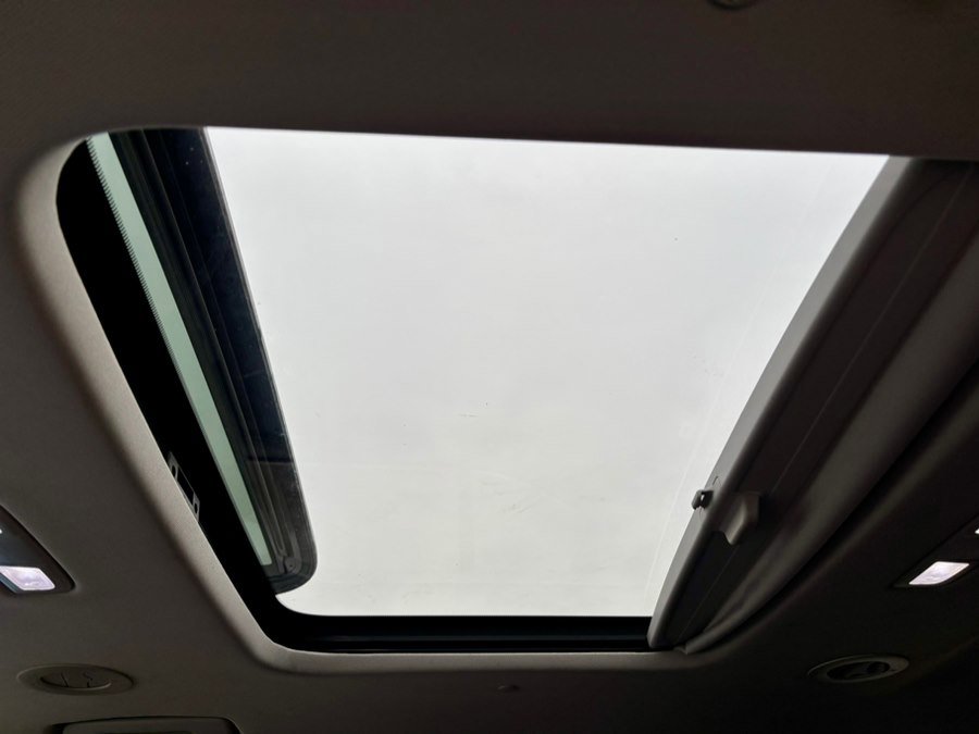 Used 2019 Chevrolet Traverse High Country image 27