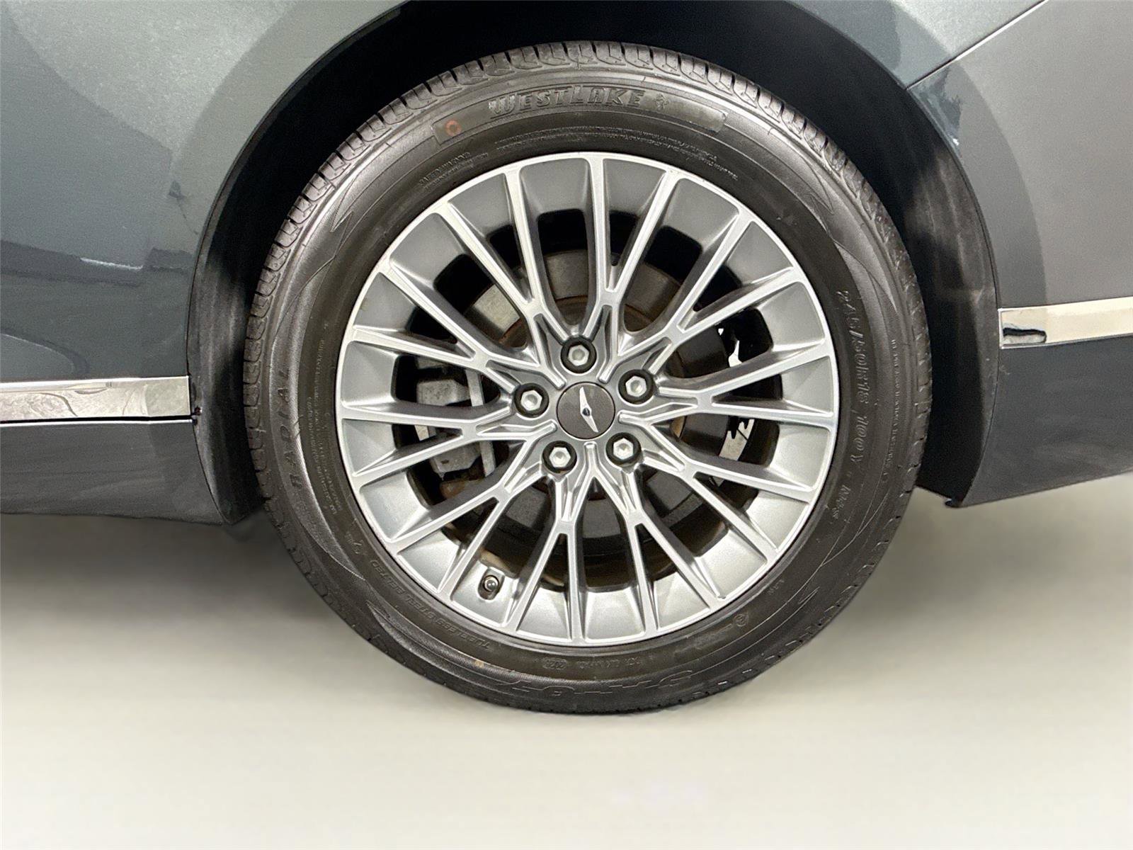 Used 2023 Genesis G80 2.5T image 31