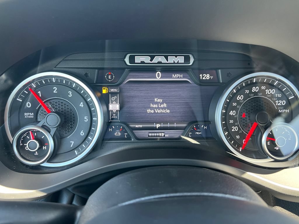 New 2026 RAM 1500 Laramie AWD/4WD image 25