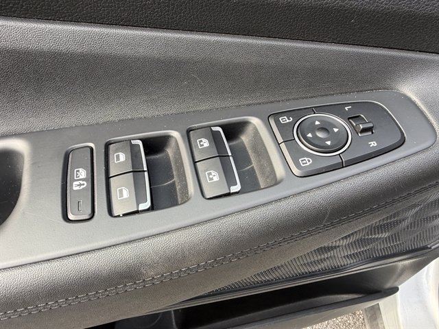 Used 2023 Hyundai Santa Fe SEL AWD/4WD image 10