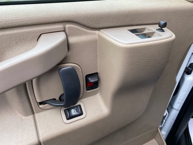 Used 2021 Chevrolet Express 2500 w/ Driver Convenience Package RWD image 16