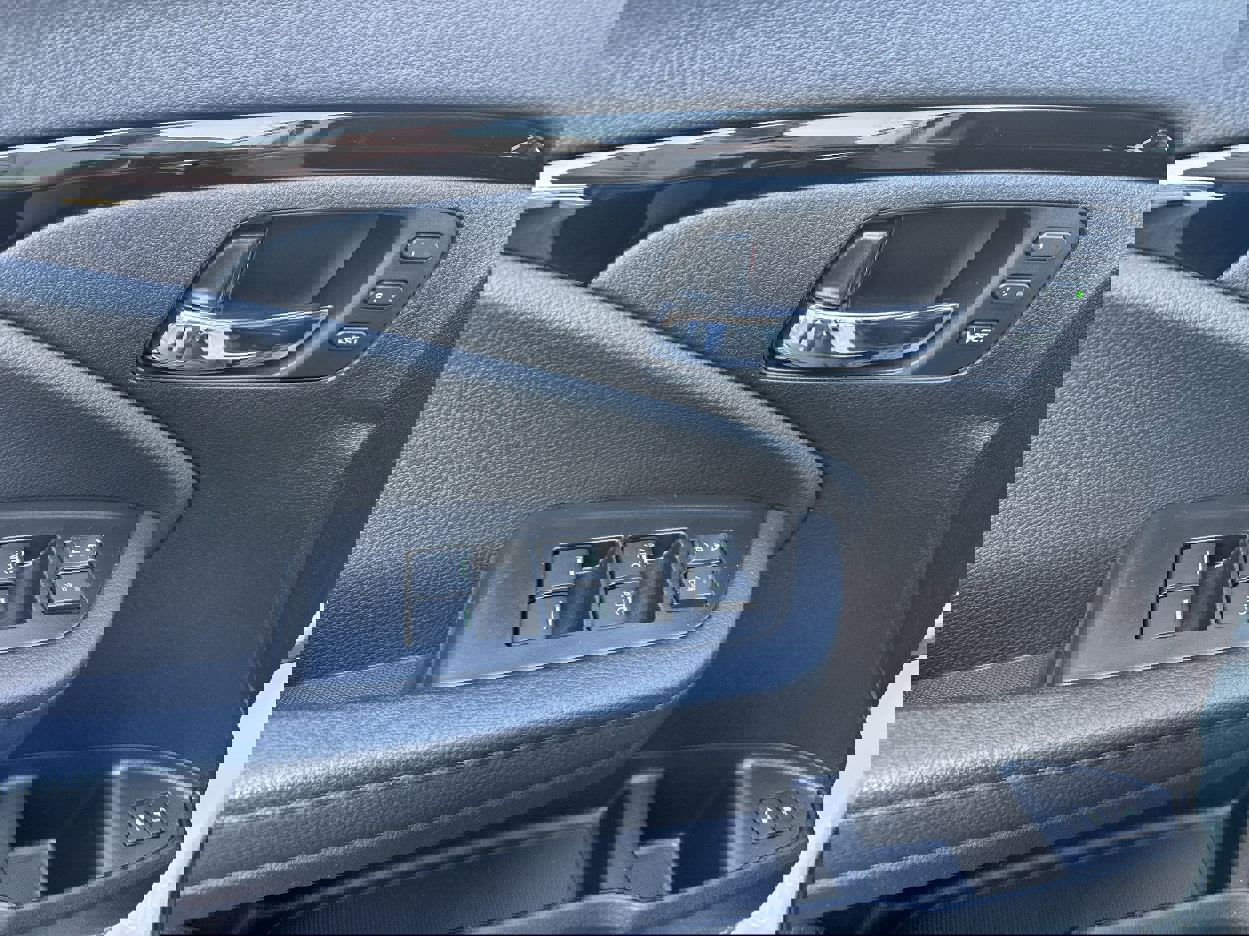 Used 2021 Honda Pilot Elite image 9