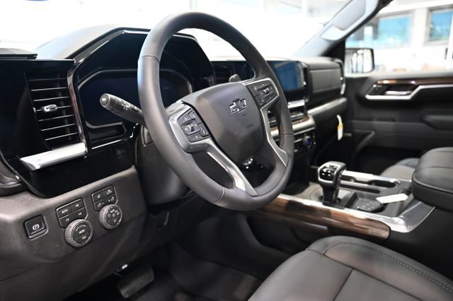 New 2026 Chevrolet Silverado 1500 RST w/ All Star Edition Plus AWD/4WD image 21